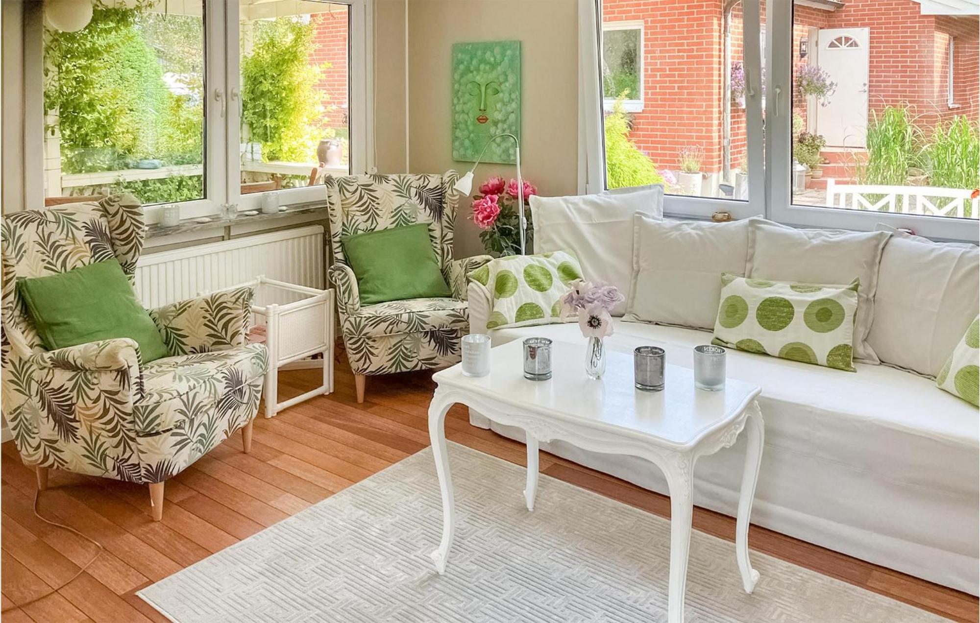 1 Bedroom Amazing Home In Hoellviken Exterior foto